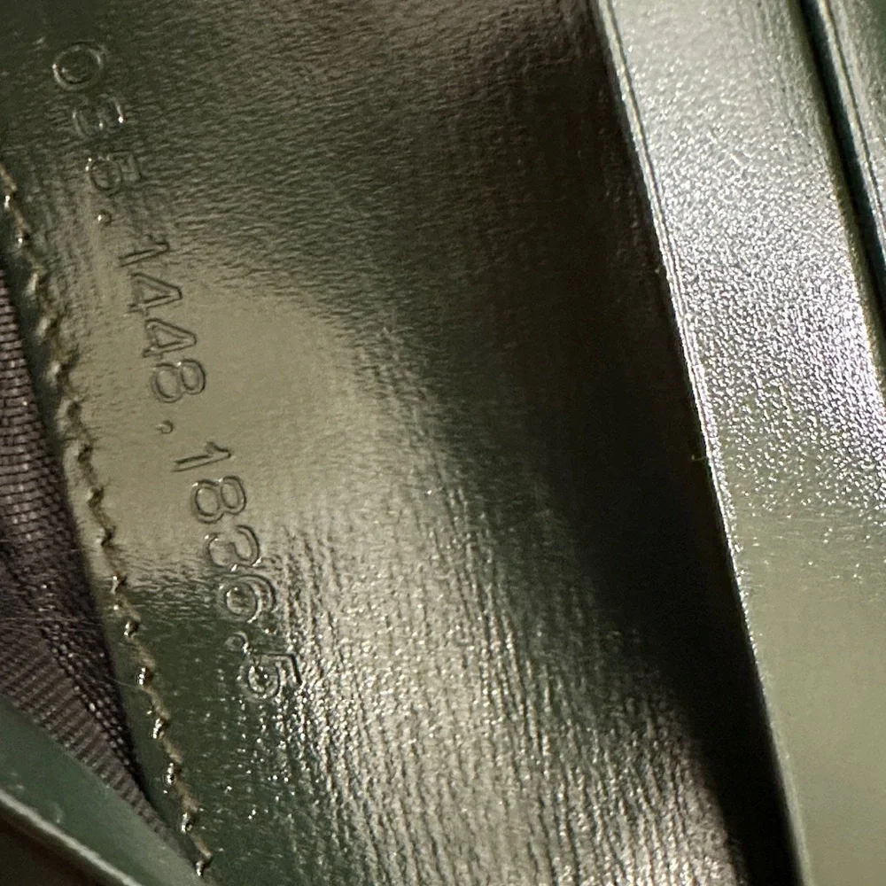 Gucci Black Leather Wallet - Picture 16 of 16